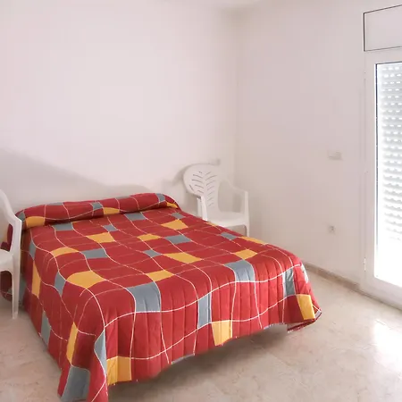 Spacious With Private Pool In Miami Platja